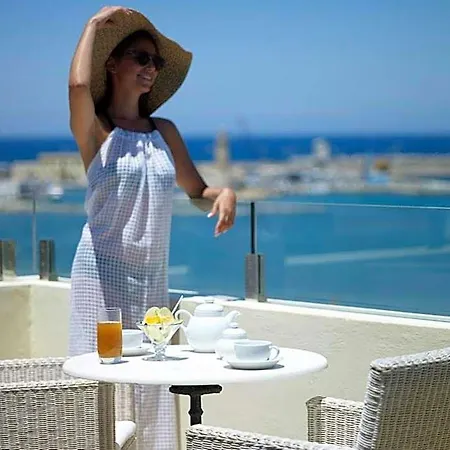Kyma Hotel Rétino