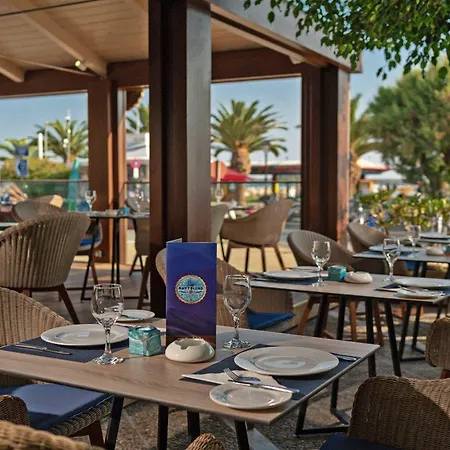 Hotel Kyma