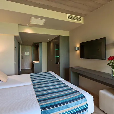 Kyma Hotel